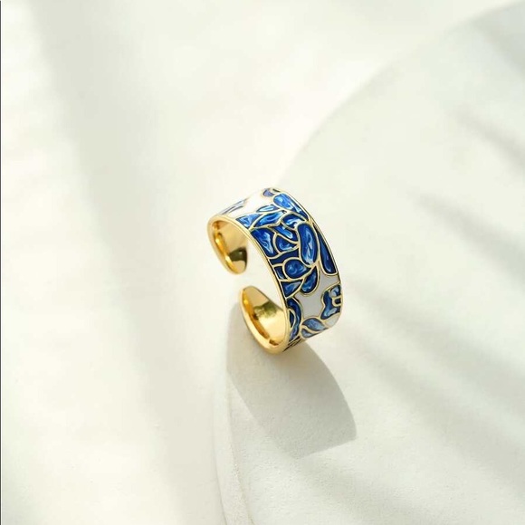 18k Gold Cloisonné Floral Cuff Ring - Picture 2 of 7